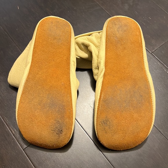 Footskins Shoes Footskins Moccasin Slippers Poshmark